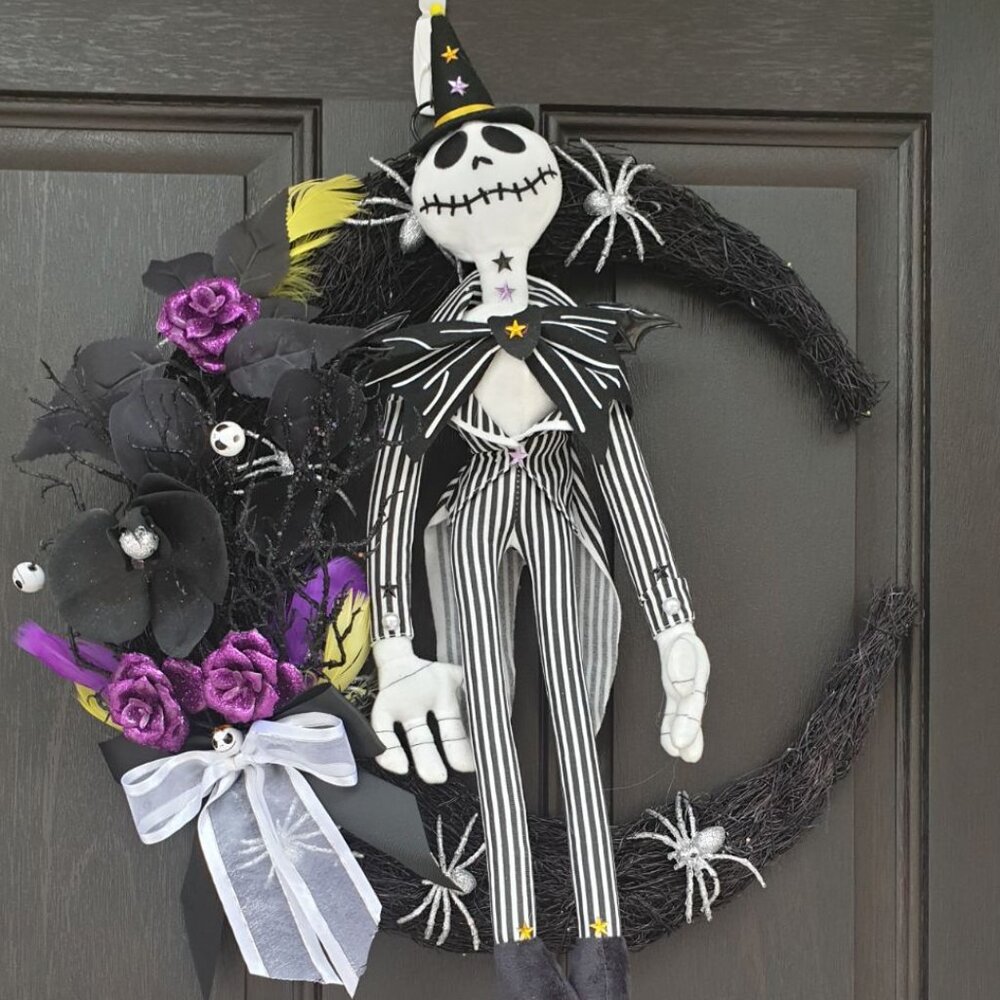 Halloween Jack Skellington Witch Wreath Hanger Wall Spooky Bat Decor Door Sign